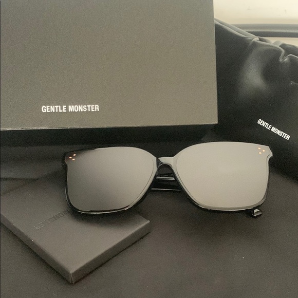 Gentle Monster Black and Green Sunglasses - Picture 1 of 4